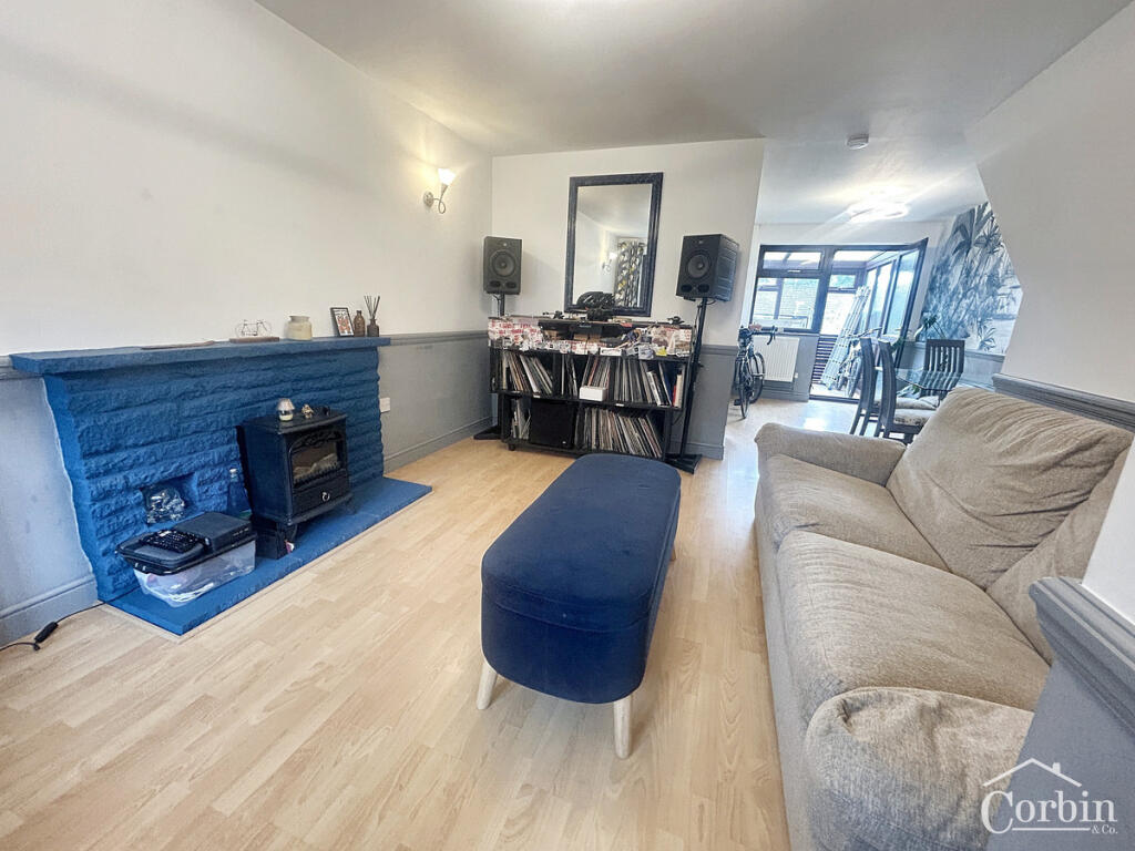 Additional image 3 of Ross Gardens, Bournemouth, BH11 9