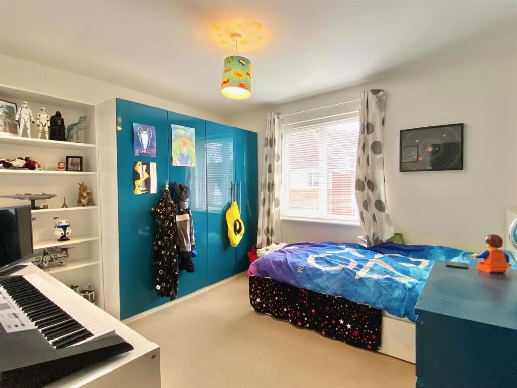 Additional image 16 of Tailor Close, Scholes