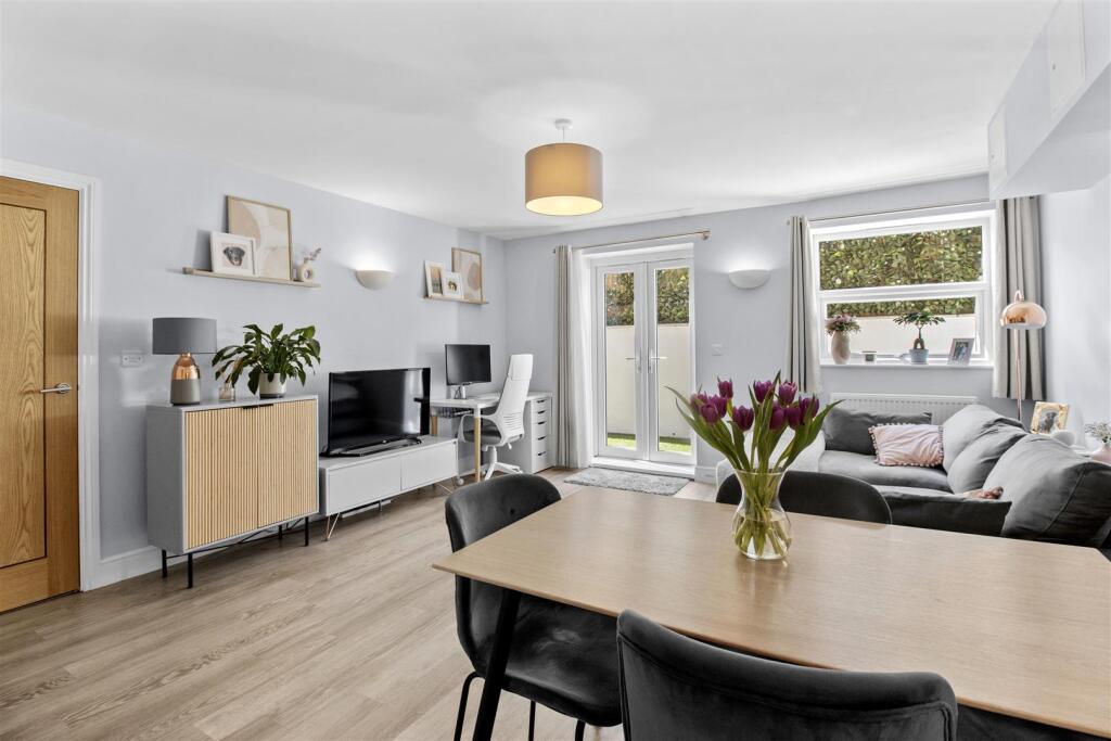 Additional image 15 of Royal Parade, Eastbourne