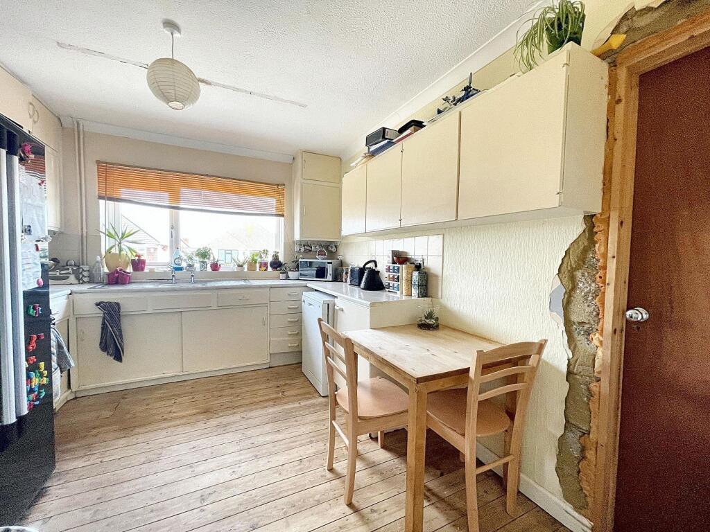 Additional image 5 of Hoddern Avenue, Peacehaven, BN10 7JB