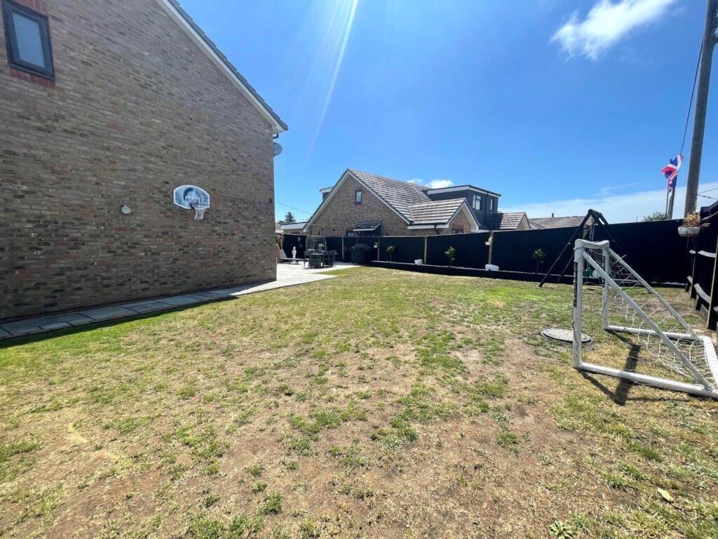 Additional image 22 of Telscombe Road, Peacehaven, BN10 8AG