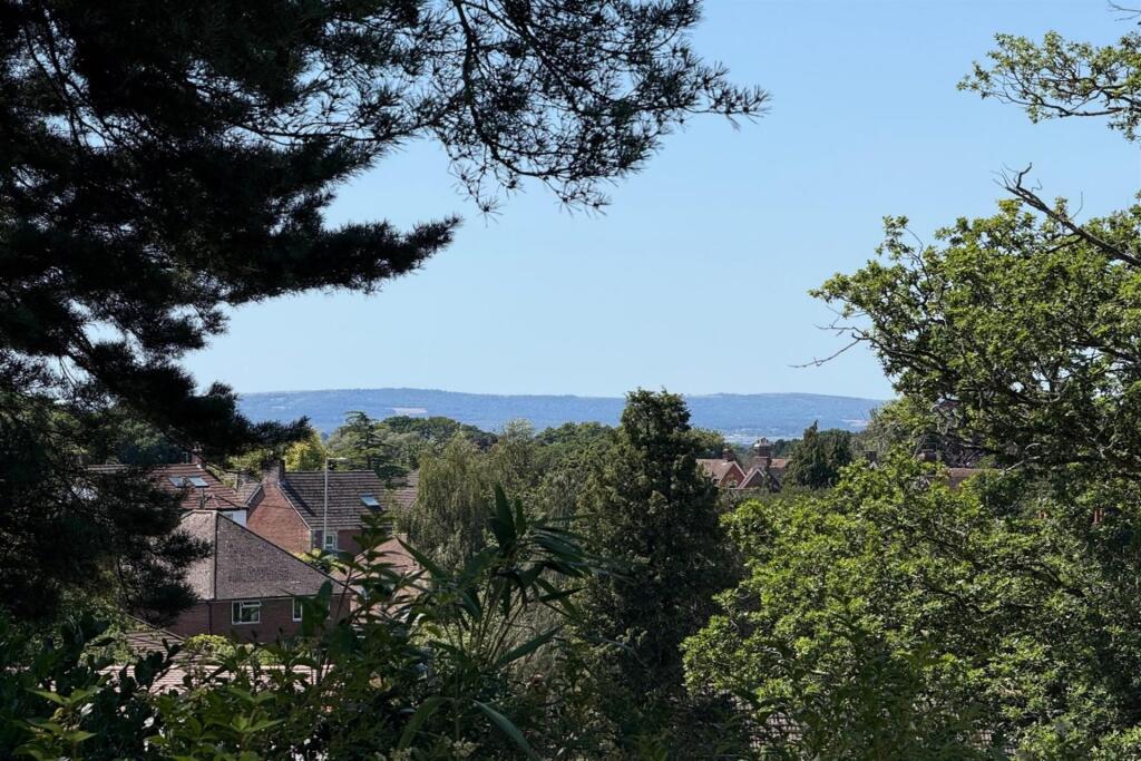 Additional image 20 of Broadstone