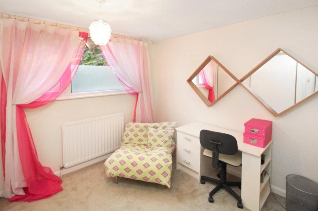 Additional image 10 of South Western Crescent, Whitecliff, Poole, Dorset, BH14