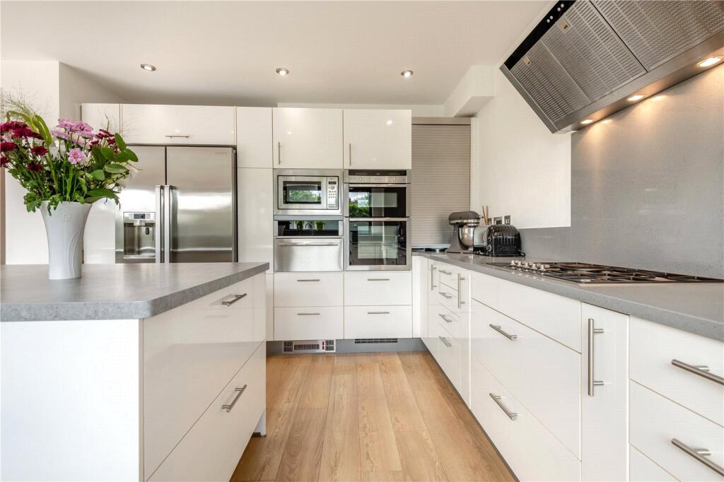 Additional image 8 of Wickfield Avenue, Christchurch, Dorset, BH23