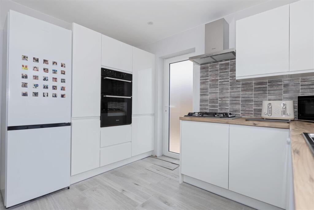 Additional image 5 of Cradock Place, Worthing,  BN13 2QA