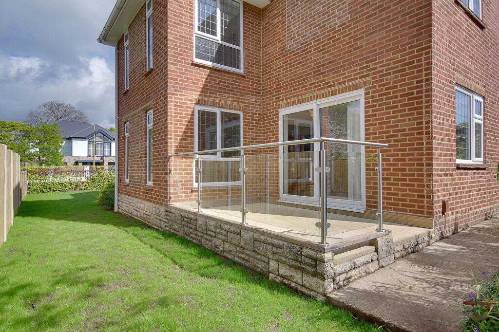 Additional image 42 of Queens Park, Bournemouth