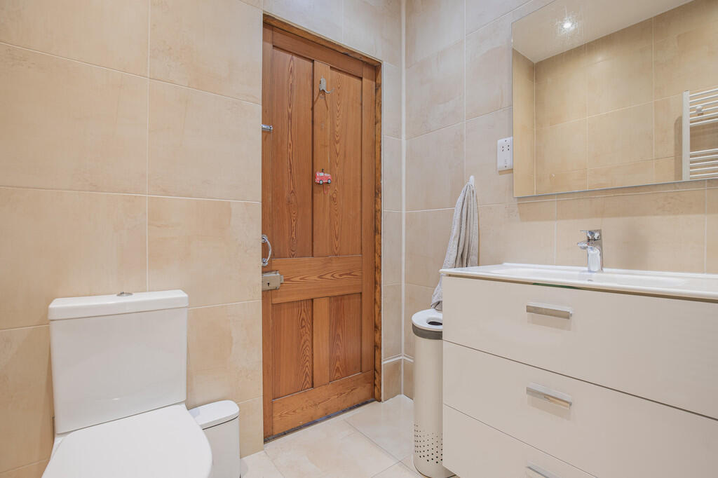 Additional image 16 of Irvine Place, Aberdeen