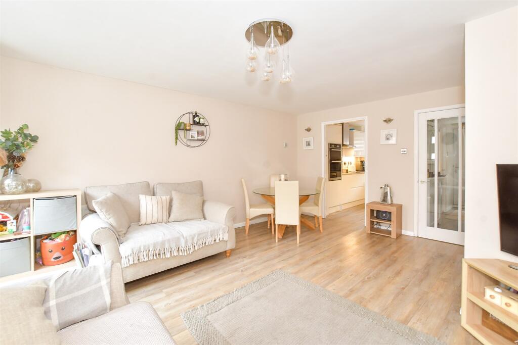 Additional image 6 of Carnation Close, Littlehampton, West Sussex