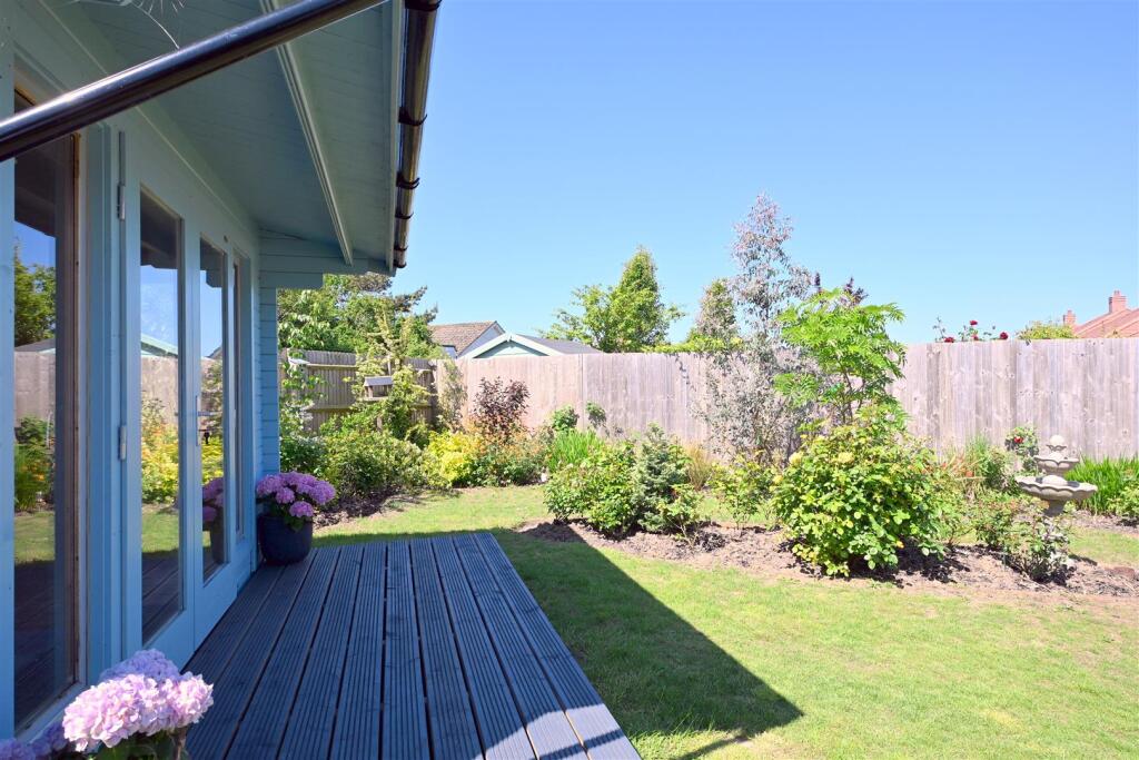 Additional image 15 of 21 Pendine Gardens, Lower Willingdon, Eastbourne