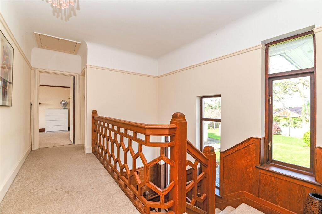 Additional image 11 of Chestnut Avenue, Barton on Sea, New Milton, Hampshire, BH25