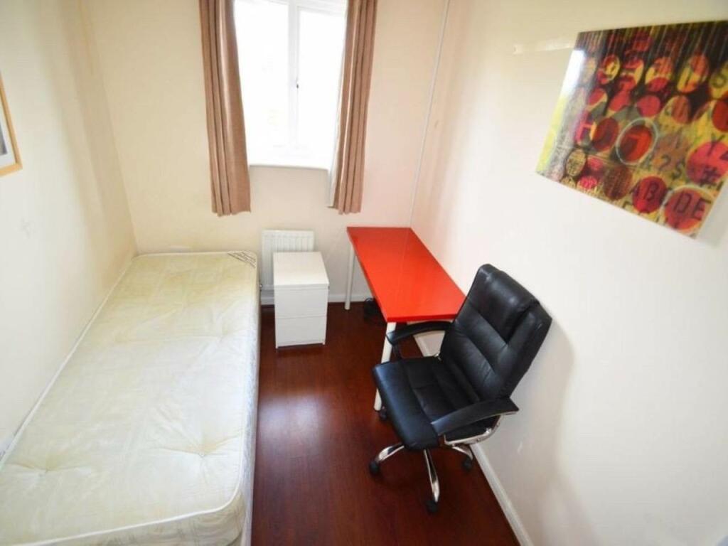 Additional image 11 of Mosquito Way, Hatfield, Hertfordshire