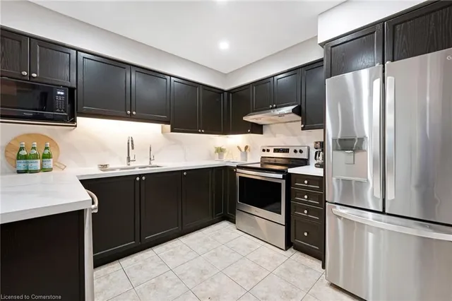 Additional image 7 of 300 Fallowfield Dr Unit 20
