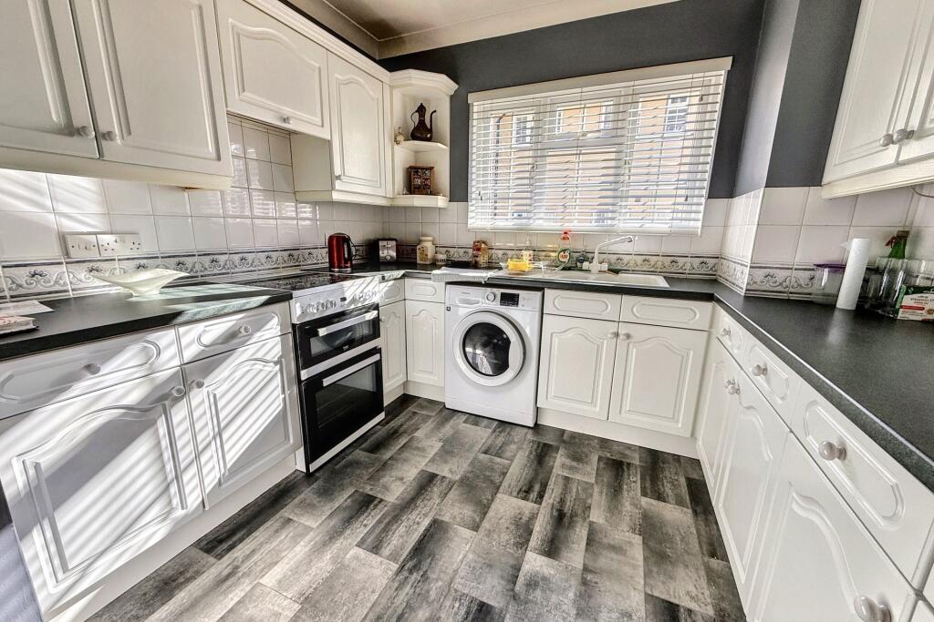 Additional image 11 of Ferndown