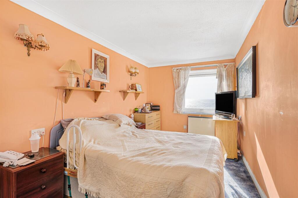 Additional image 4 of Stratheden Court, Esplanade, Seaford