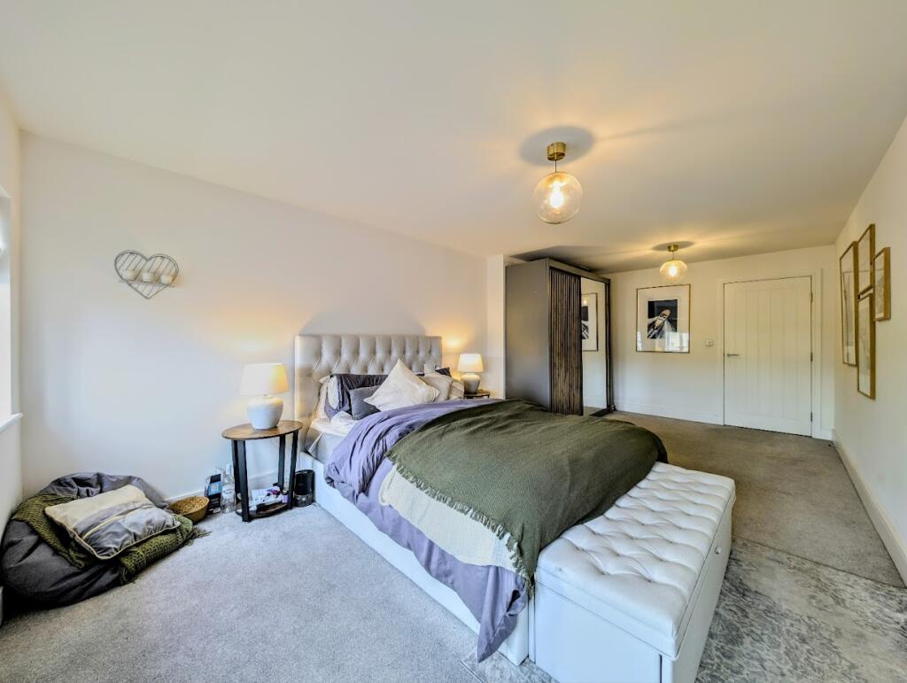 Additional image 13 of South Street, Worthing