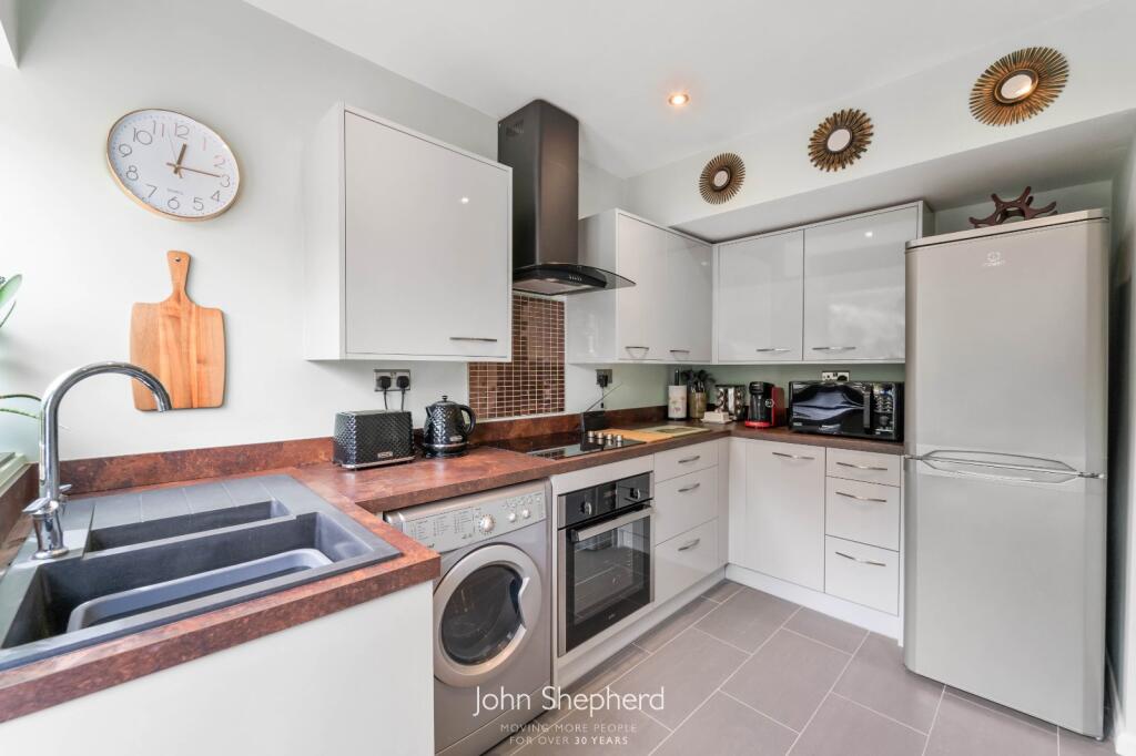 Additional image 3 of Colesbourne Road, Solihull, West Midlands, B92