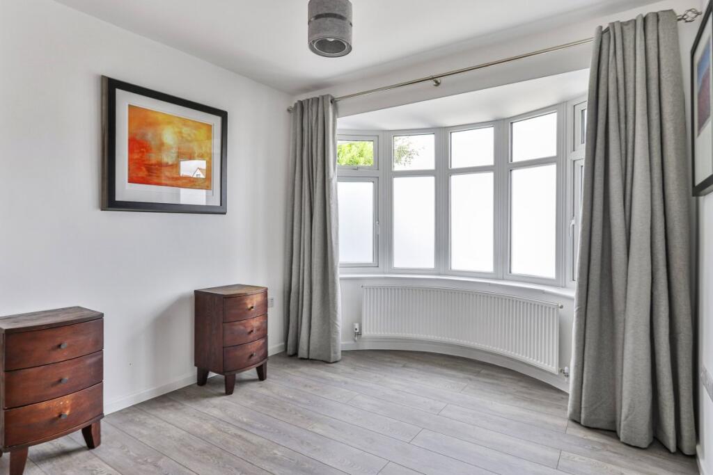 Additional image 8 of Julyan Avenue, Wallisdown