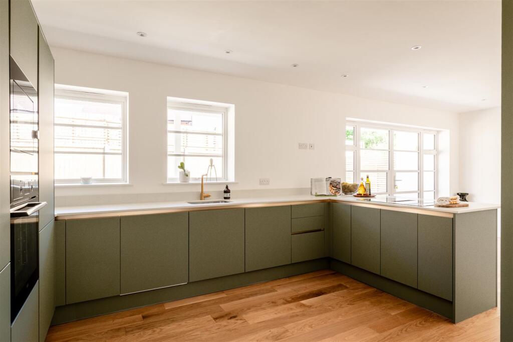 Additional image 4 of The Vale, Ovingdean