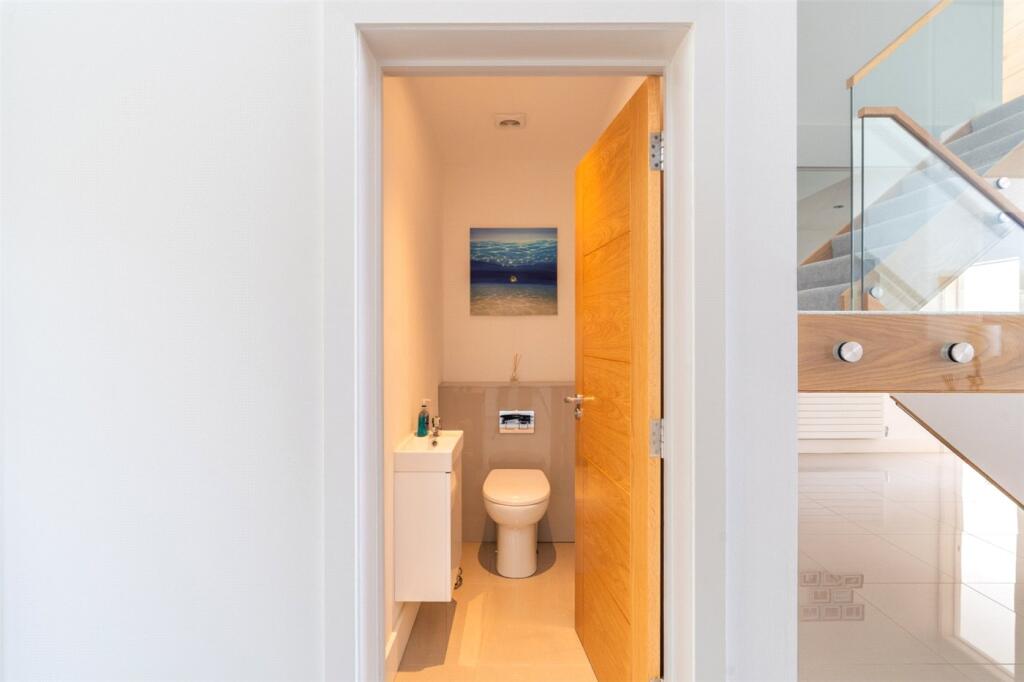 Additional image 12 of Beech Close, Broadstone, Dorset, BH18