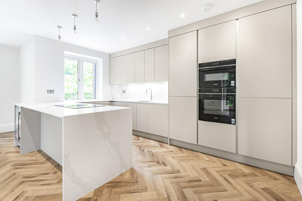 Additional image 26 of Mulberry Manor, New Road, Welwyn, Hertfordshire, AL6