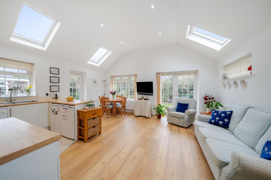 Additional image 8 of Prime Close, Walberton