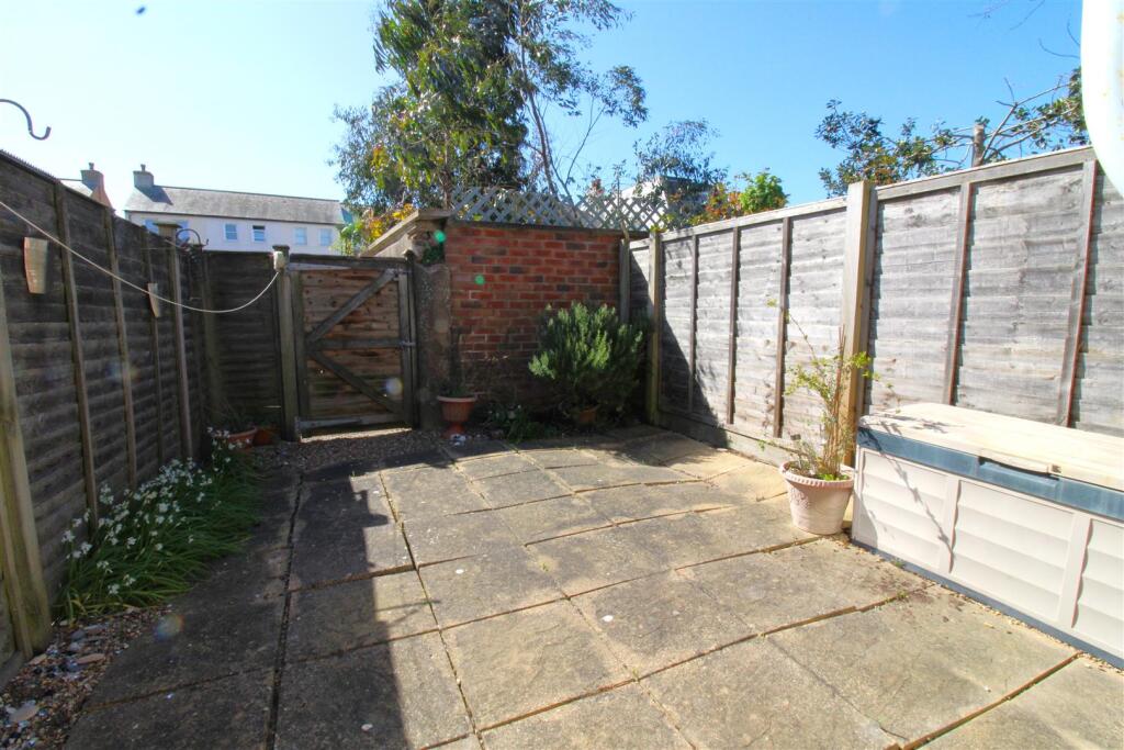 Additional image 6 of Hampton Court, River Road, Littlehampton