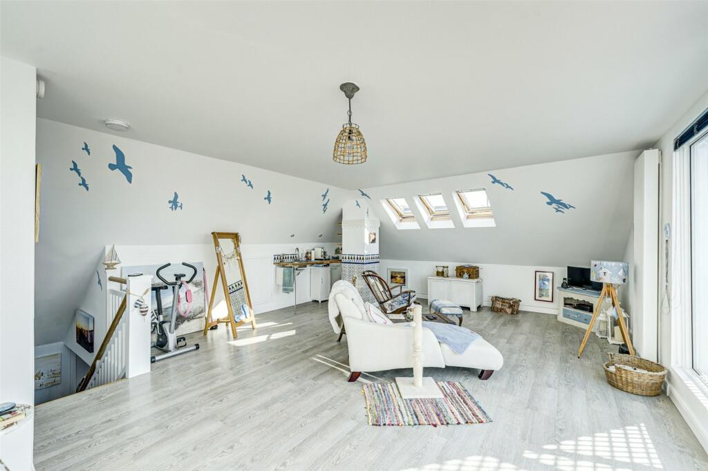 Additional image 9 of The Strand, Ferring, Worthing, West Sussex, BN12