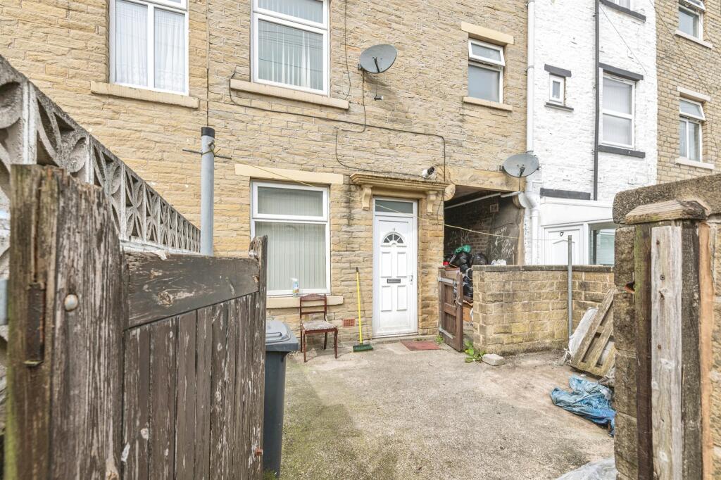 Additional image 8 of Greaves Street, Bradford