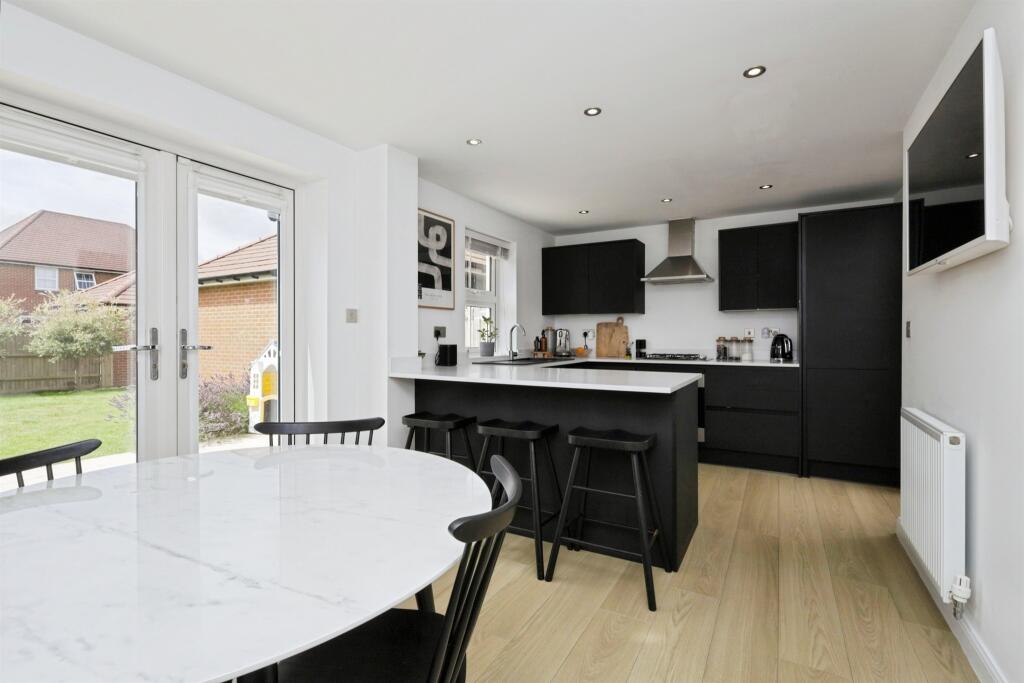 Additional image 6 of Pendine Gardens, Eastbourne