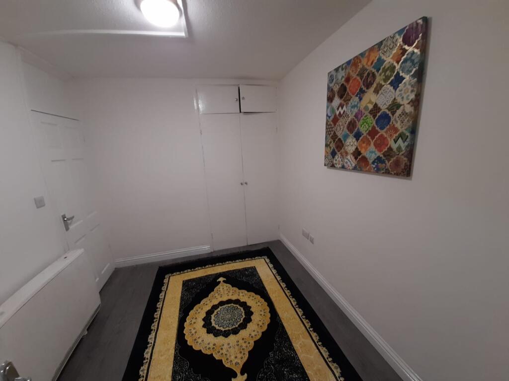 Additional image 12 of Flat ,  Erskine Street, Birmingham