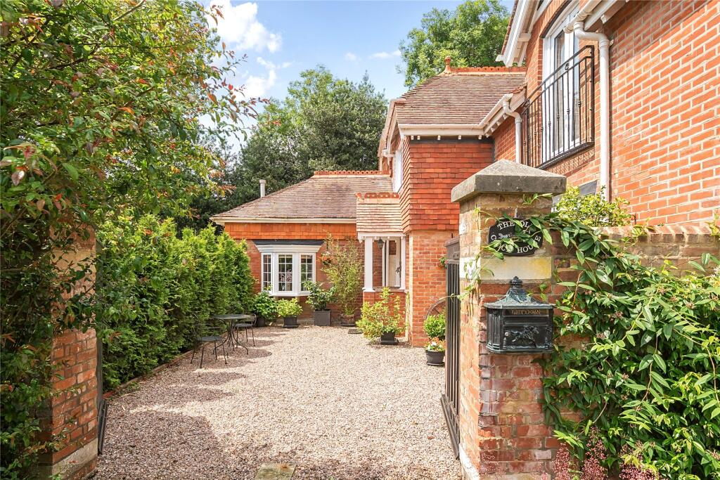 Additional image 21 of Kennard Road, New Milton, Hampshire, BH25