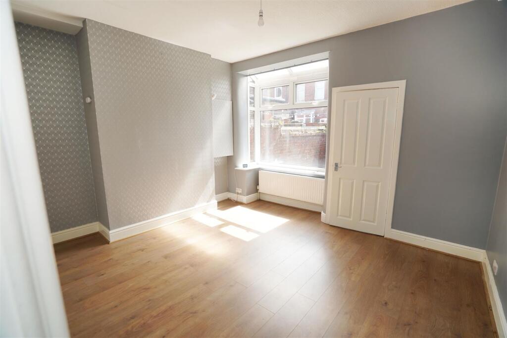 Additional image 2 of Knowsley Grove, Horwich, Bolton