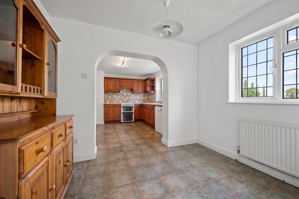Additional image 6 of Stratford Road, Wootton Wawen, Henley in Arden