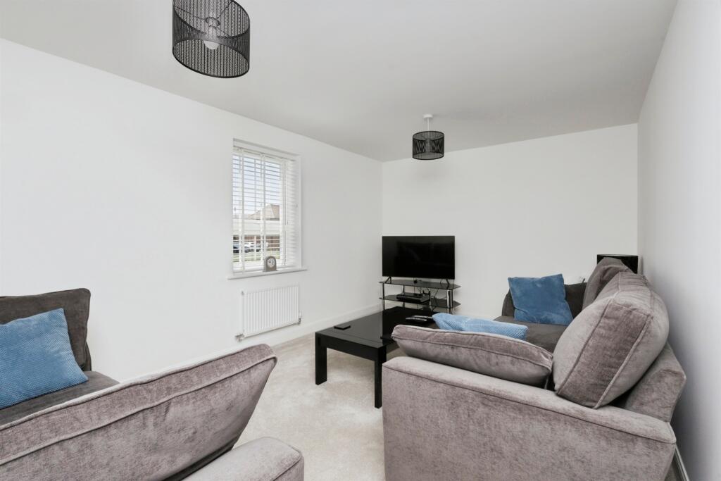 Additional image 17 of Cowshall Crescent, Eastbourne