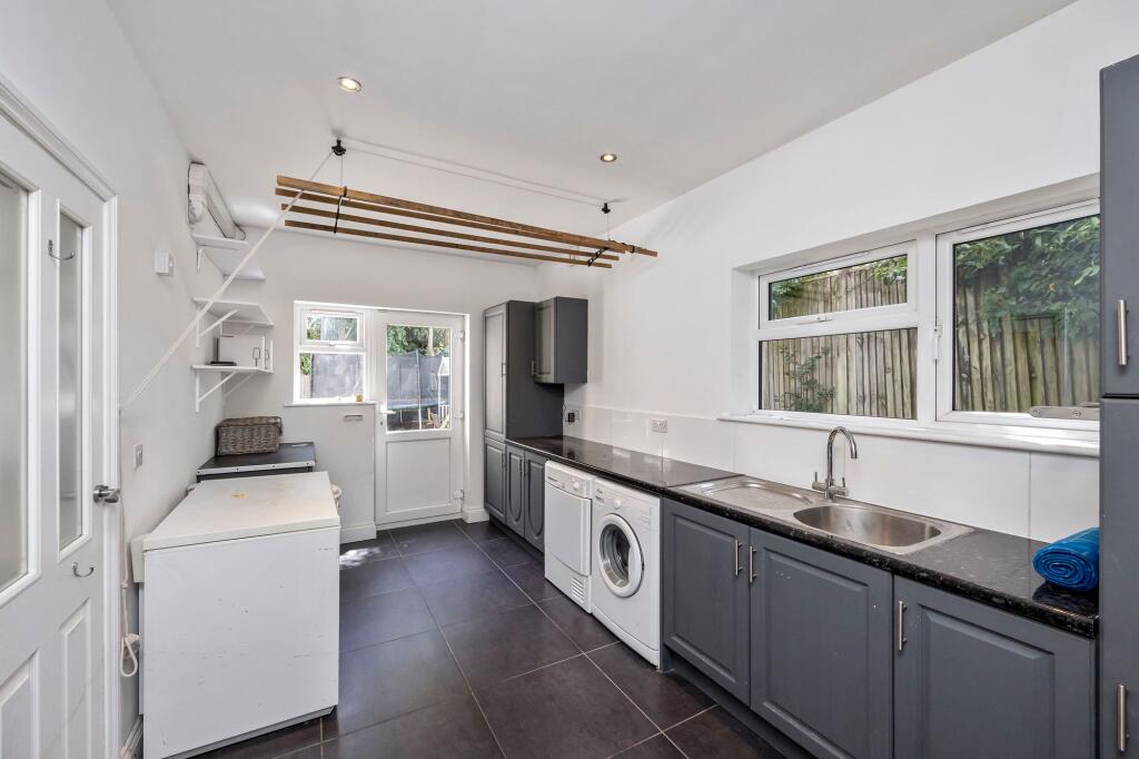 Additional image 8 of Cedars Gardens, Brighton, BN1