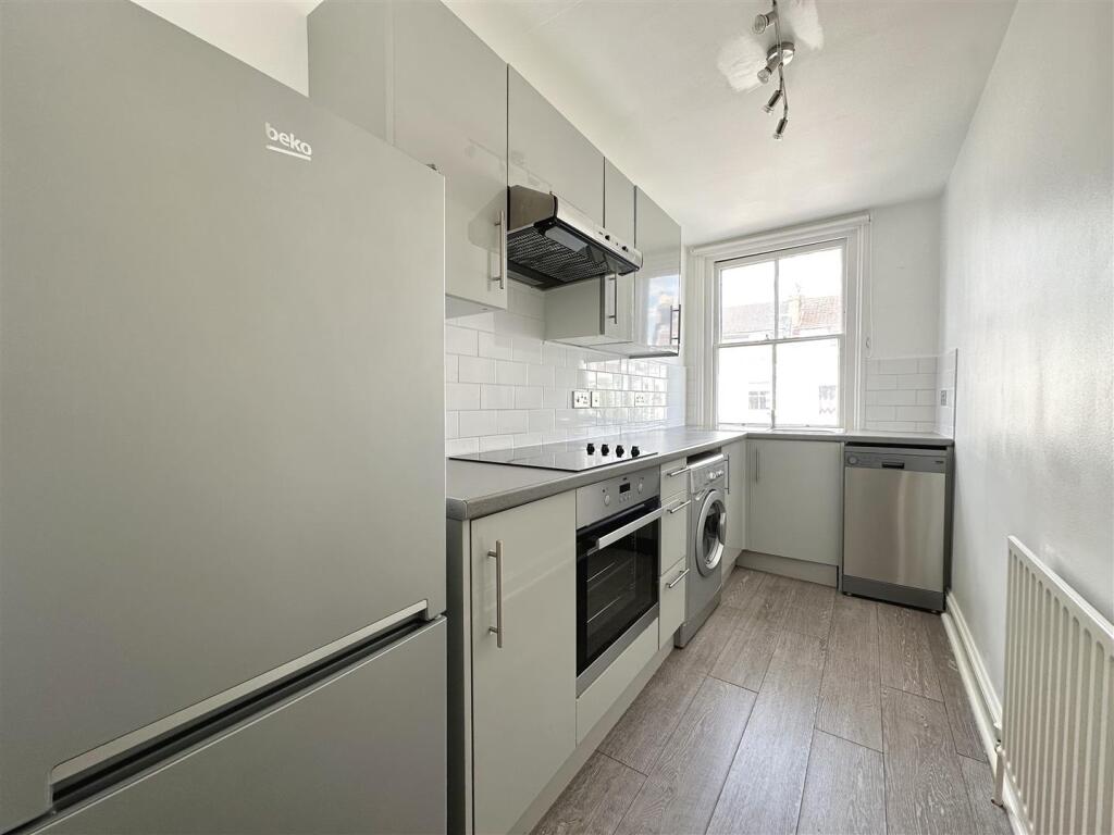 Additional image 15 of Compton Avenue, Brighton