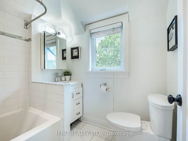 Additional image 34 of 91 Eighth St