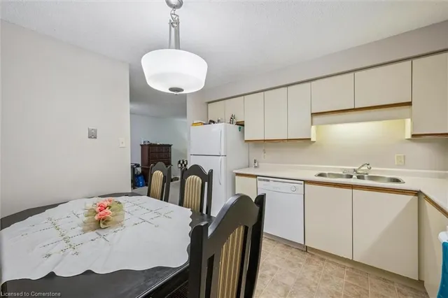 Additional image 40 of 35 Green Valley Dr Unit 402