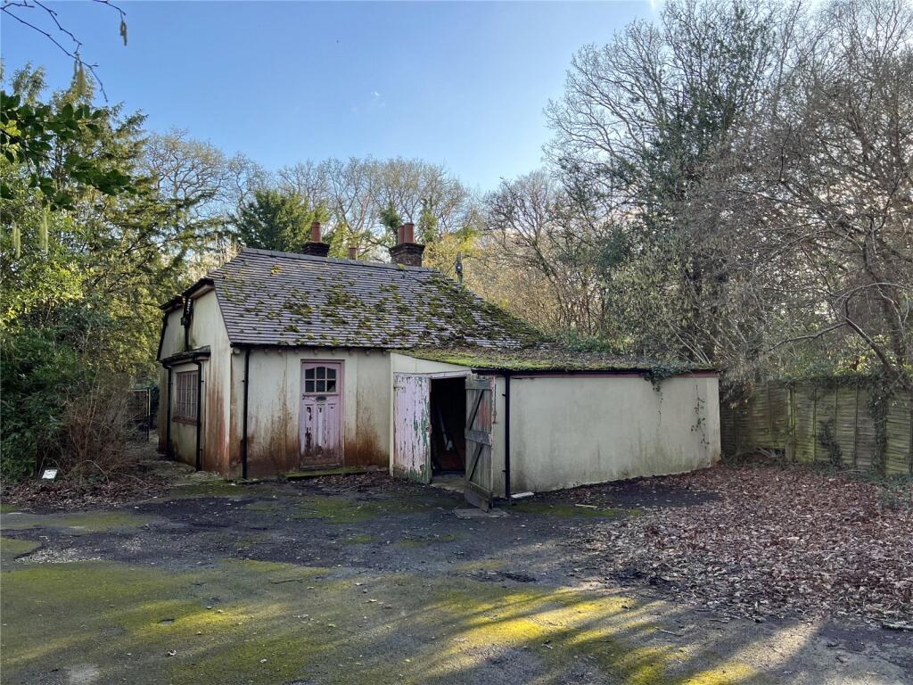 Additional image 26 of Holmsley Road, Wootton, New Milton, Hampshire, BH25