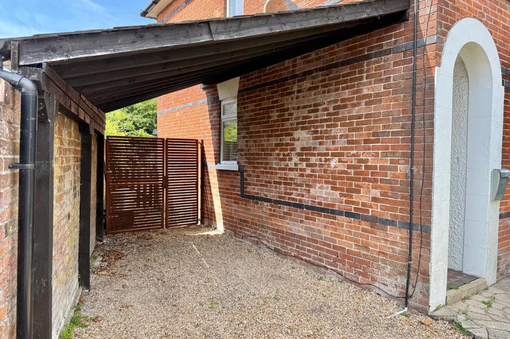 Additional image 21 of Hightown Road, Ringwood, BH24 1NQ