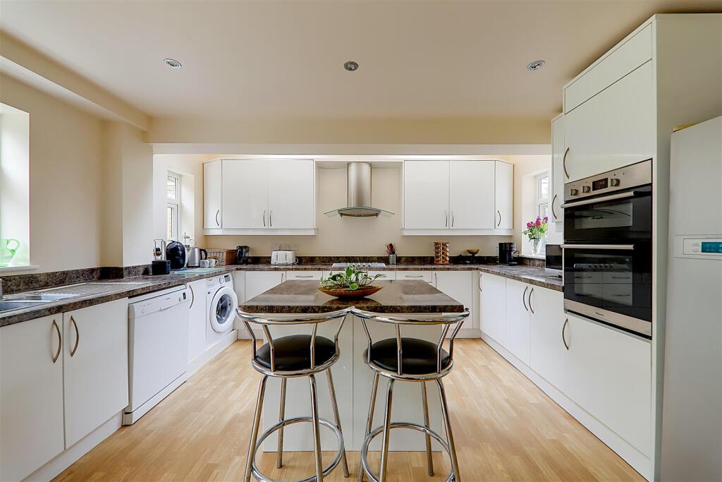 Additional image 5 of Longlands Spinney, Worthing