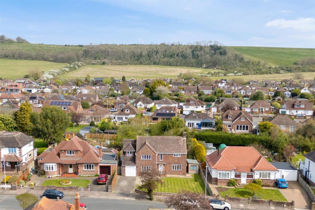 Additional image 16 of Cissbury Drive, Findon Valley