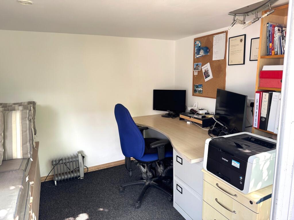 Additional image 17 of Wavendon Avenue Barton on Sea New Milton Hampshire BH25 7LS