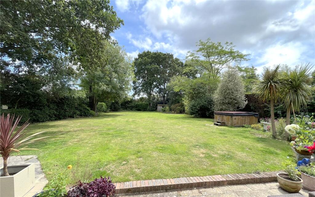 Additional image 3 of Stouts Lane, Bransgore, Dorset, BH23