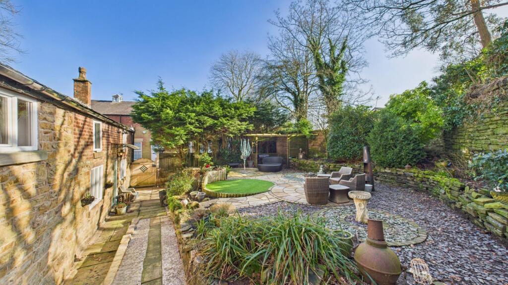 Additional image 14 of Firwood Fold, Bolton