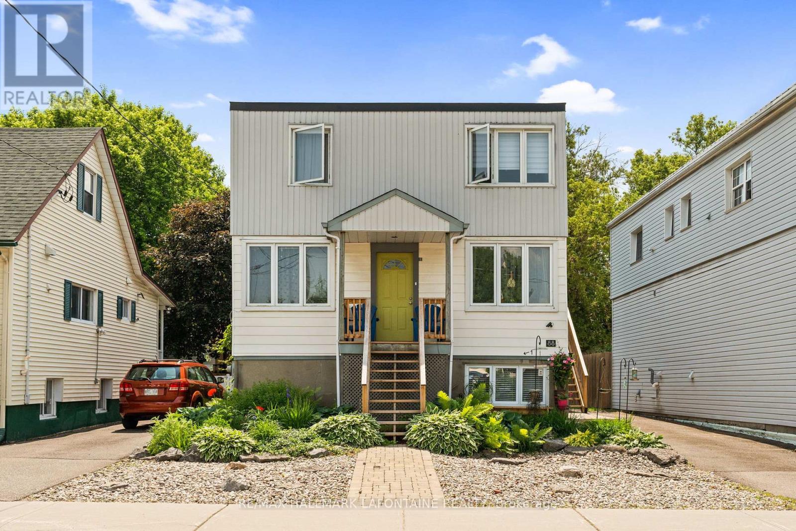 Primary image of 3 - 88 STE. CECILE STREET|Ottawa, Ontario K1L5L5