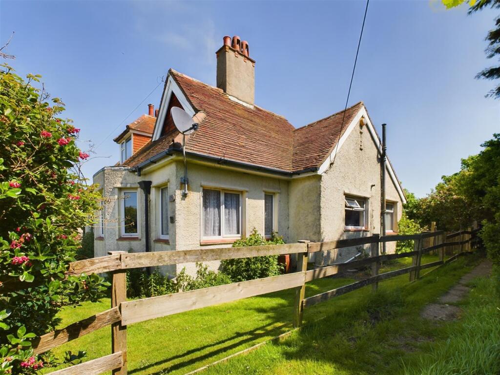 Additional image 32 of Outlook Avenue, Peacehaven