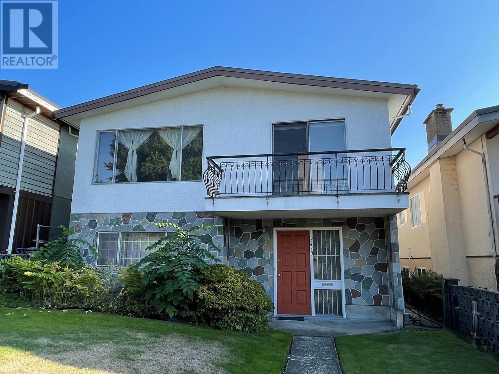 Main House 3470 DUNDAS STREET|Vancouver, British Columbia V5K1R8