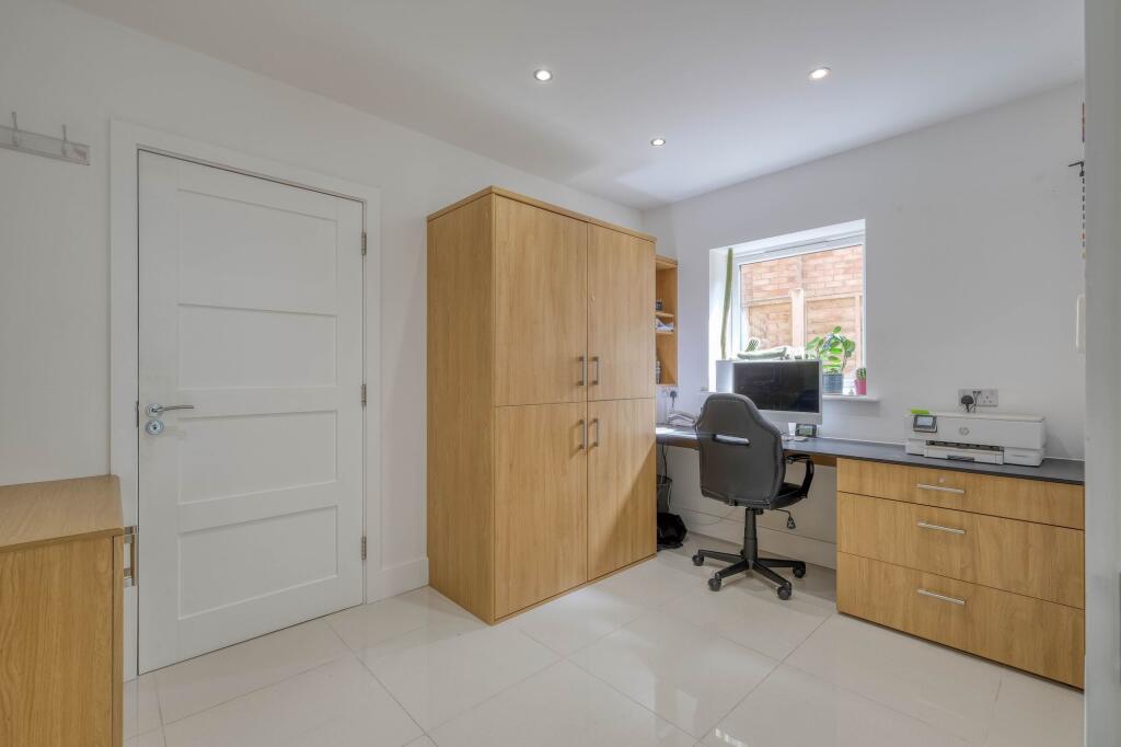 Additional image 8 of Birmingham Road, Marlbrook, B61