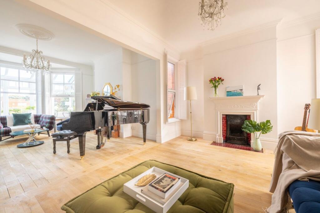 Additional image 5 of Royal Parade, Eastbourne